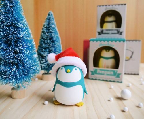 Amazon's best-selling gift products 2025 new Penguin novelty gift trends